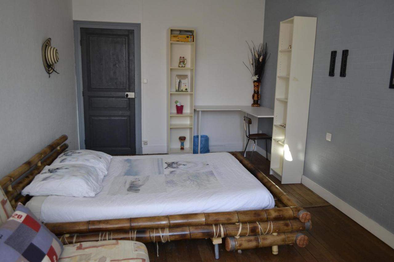 Chambre d'hôte grande suite Chef-Boutonne Extérieur photo